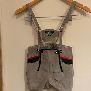 Traditional suede Lederhosen with Suspenders